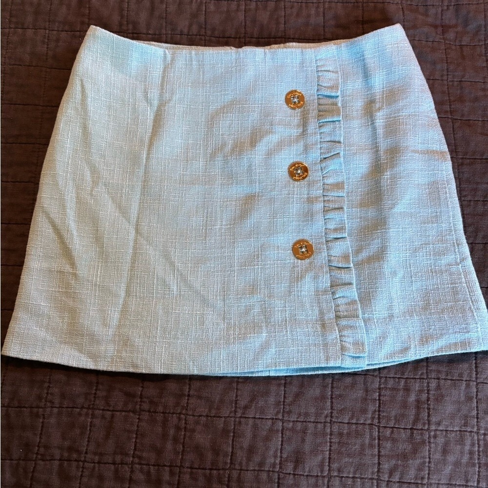 Lilly Pulitzer Blue Linen Blend Ruffle Faux Wrap‎ Mini Skirt Gold Buttons Size 2 - Picture 2 of 6